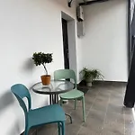 Apartament Iaroi 2 *