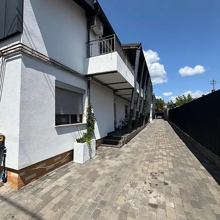 Iaroi 2 * Kolozsvár