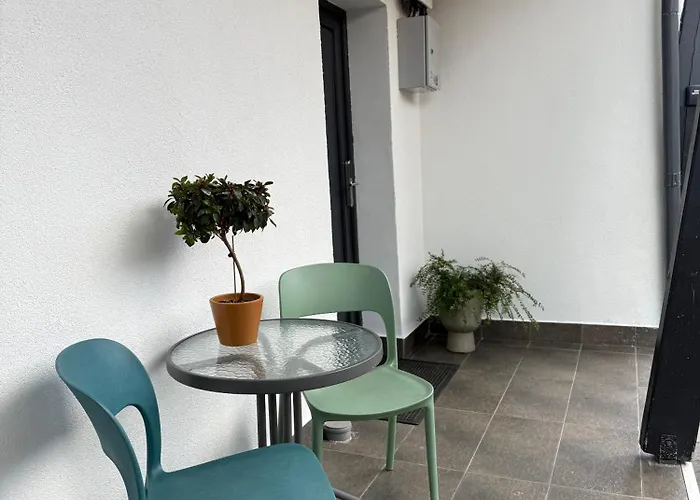 Apartament Iaroi 2 *